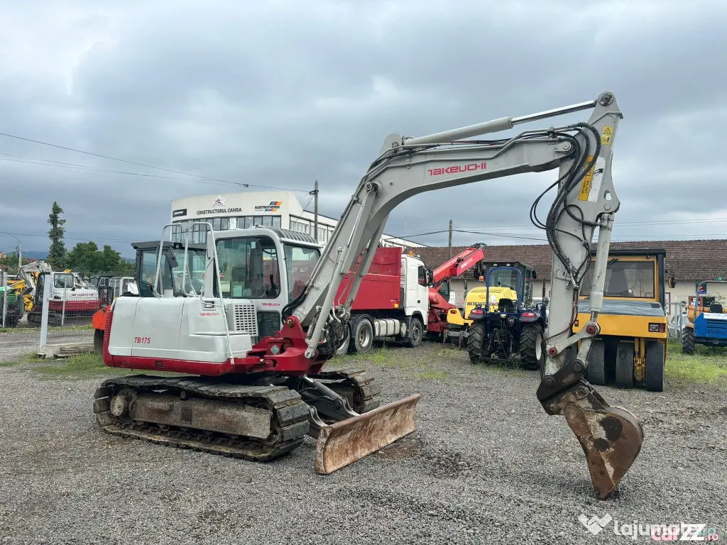 Miniexcavator Takeuchi TB175, 8 tone, 2011 - Negresti Oas (Satu-Mare)