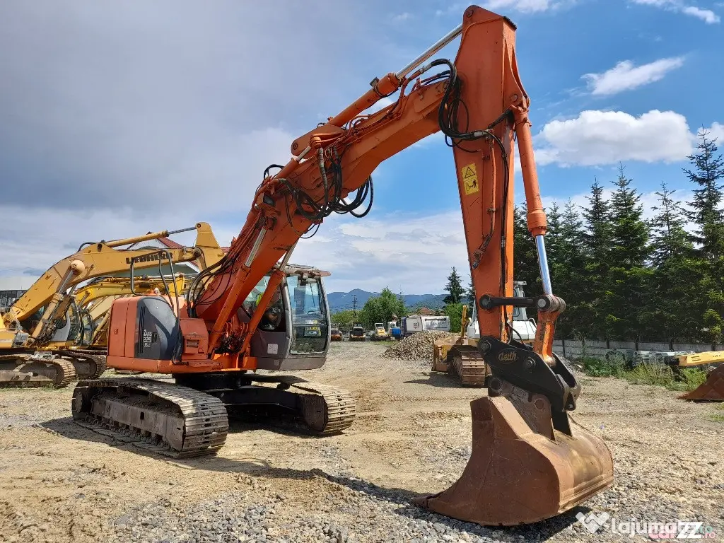 Excavator pe șenile Hitachi ZX225USLC, 19 tone, 2009 - Negresti Oas (Satu-Mare)