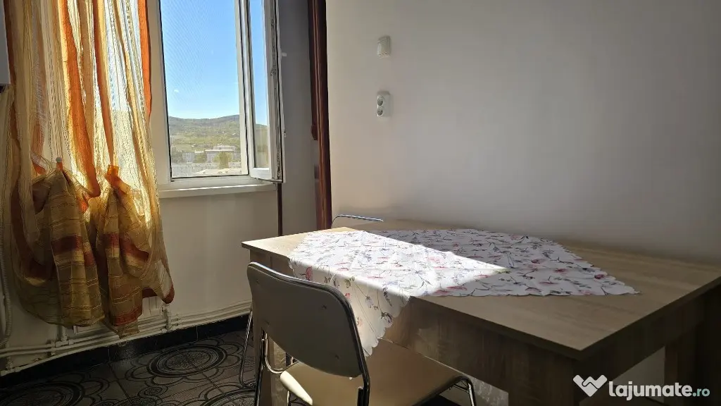 Apartament 2 camere in Deva, zona 22 Decembrie – Dorobanti - Deva (Hunedoara)