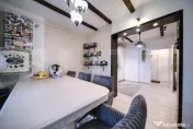 Apartament cu 3 camere, decomandat, cu terasă, grădină ș