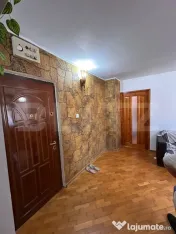 Apartament de 3 camere, Filiași, zona Primăriei 