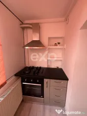 Apartament 2 camere transformat în 3 camere | Central | Eta