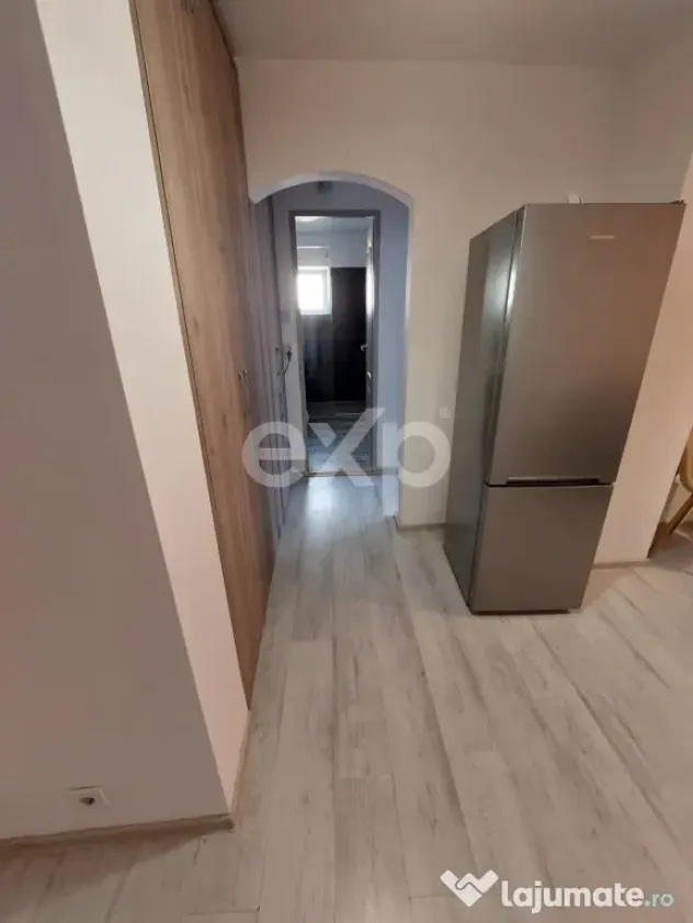 Vanzare apartament la cheie, Central - Pitesti (Arges)