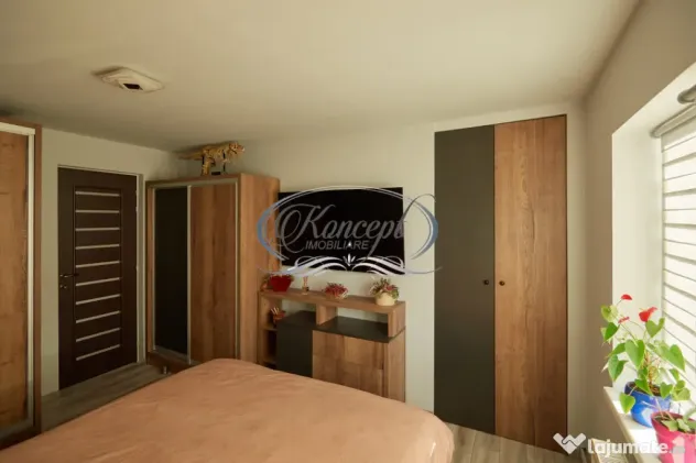 Casa in triplex, 120 mp utili, renovata total, Cuza Voda Flo - Floresti (Cluj)