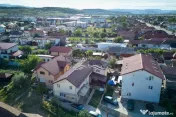Casa in triplex, 120 mp utili, renovata total, Cuza Voda Flo