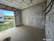 Casă la Roșu pe Dealul Furcilor – 3 Dormitoare, Subsol, 