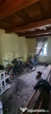 Casa cu doua corpuri