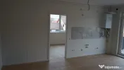 Apartament de 3 camere, 65 mp, finisat, balcon, Parcul Polig 