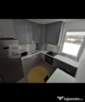 Apartament cu 3 camere, decomandat, 68 mp, zona Burdujeni 