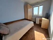 Vand apartament 3 camere, liber, etaj 3, Constanta, cartier Km 4-5