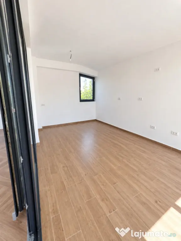 Apartament 3 camere, 100 mp, zona Medicina - Craiova (Dolj)