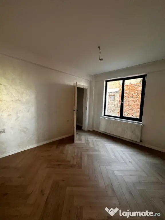 Apartament 3 camere, 100 mp, 3 băi, bloc 2026, zona Medicin - Craiova (Dolj)