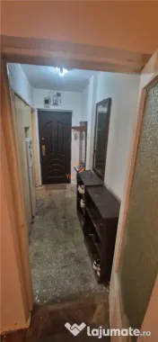Apartament la Parter zona Sagului P-ta Doina