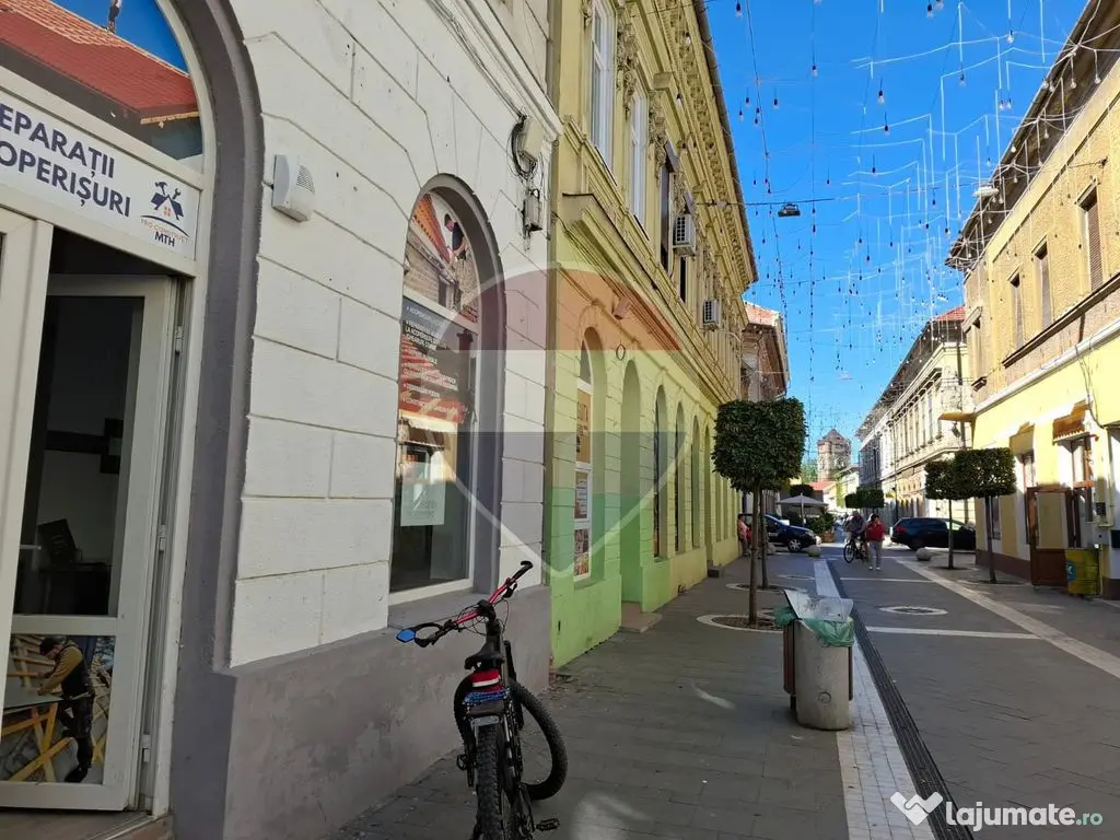 Spațiu comercial de închiriat, 35 mp, în zona Ultracen... - Arad (Arad)