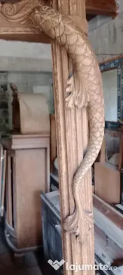 Bufet/vitrina de colt sculptat cu dragoni stil neobaroc lemn masiv 