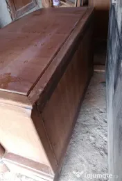 Bufet/vitrina de colt sculptat cu dragoni stil neobaroc lemn masiv 