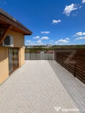 Penthouse cu terasă de 40 mp și parcare inclusă, zona Câ