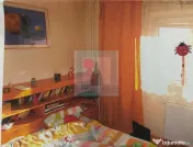Apartament 3 camere, decomandat, etaj 2/9 - Calea Bucures...