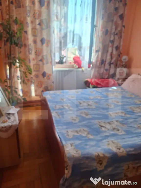 Vand apartament 3 camere - Lugoj (Timis)