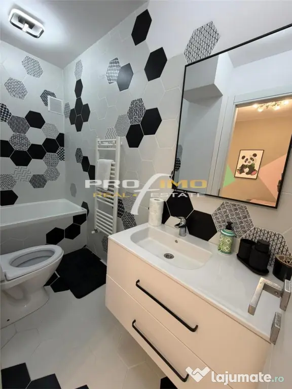 Faleza Nord apartament 3 camere decomandat parter inalt - Constanta (Constanta)