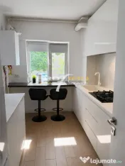 Faleza Nord apartament 3 camere decomandat parter inalt 