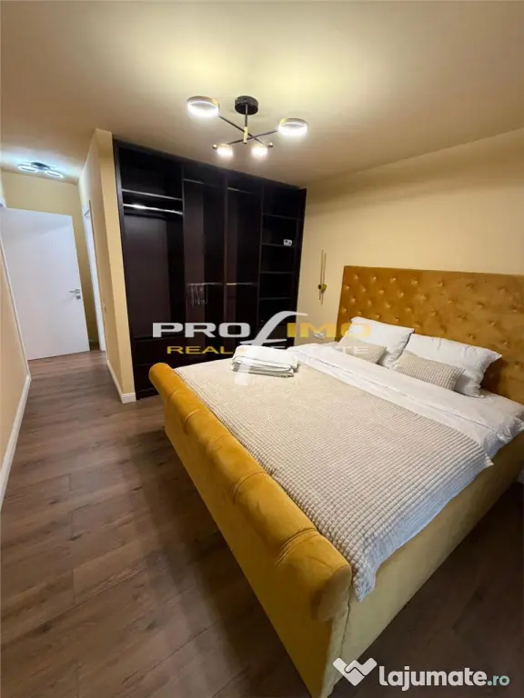 Faleza Nord apartament 3 camere decomandat parter inalt - Constanta (Constanta)