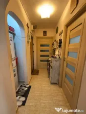 Apartament cu 3 camere- zona Nord