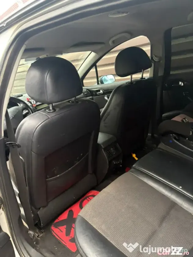 Peugeot 407 2.0hdi, Euro5 - Crevedia (Dambovita)