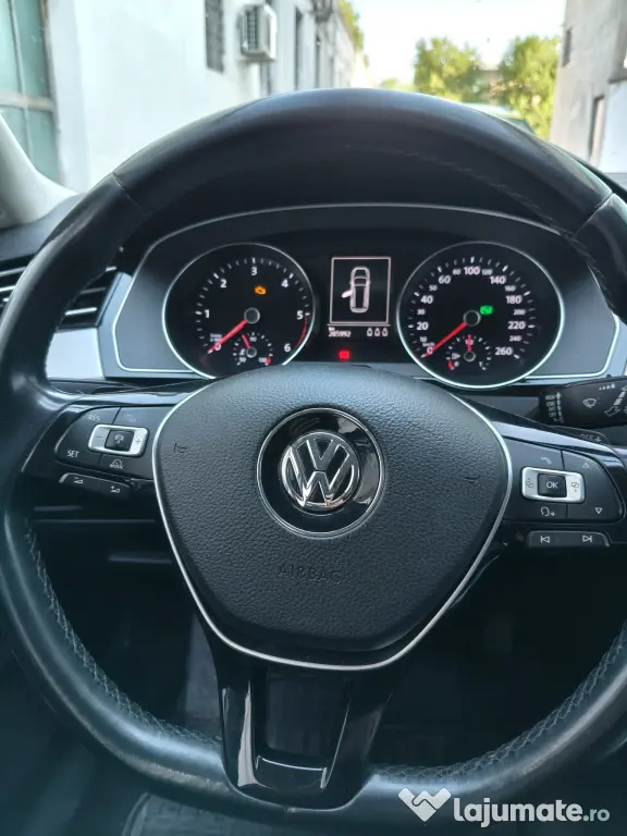 Volkswagen passat b8