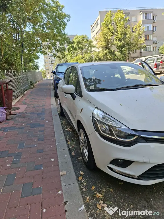 De vanzar3 Renaul Clio 2019 benzina motor 1.0