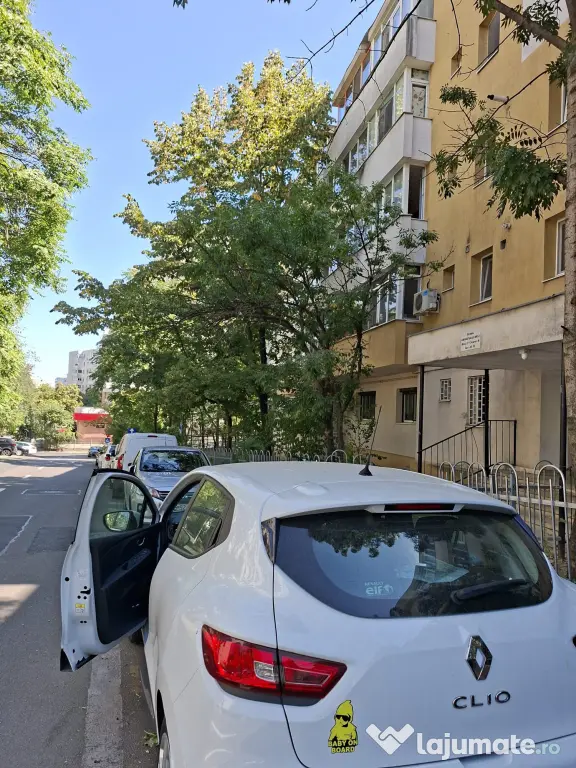 De vanzar3 Renaul Clio 2019 benzina motor 1.0