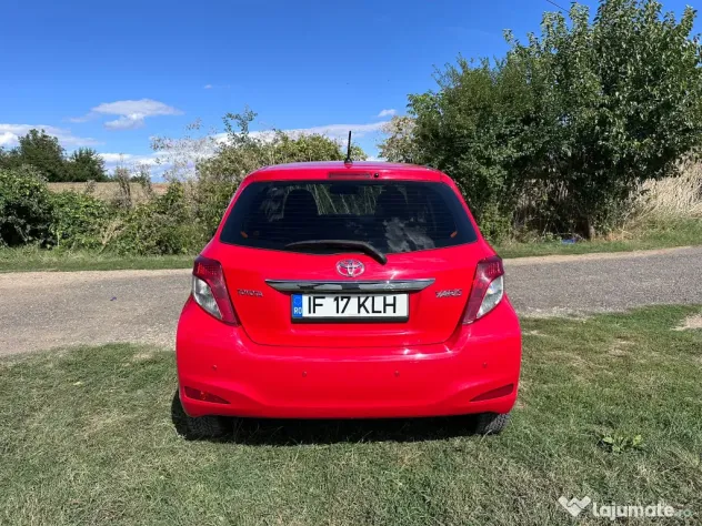 Toyota YARIS 1,5 automata vvt benzina 89300Km reali, impecabila