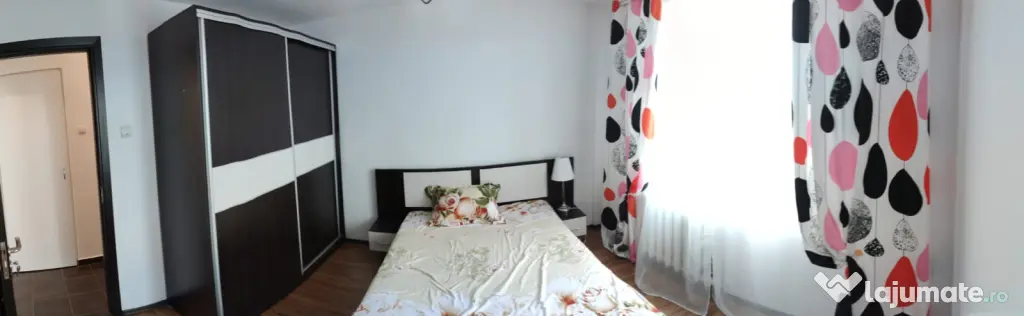 Apartament de vanzare 3 camere str. Slt. Popa