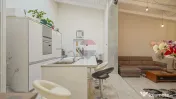 Comision 0 | Casă cu panouri fotovoltaice, piscină, gar... 