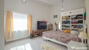 Comision 0 | Casă cu panouri fotovoltaice, piscină, gar... 