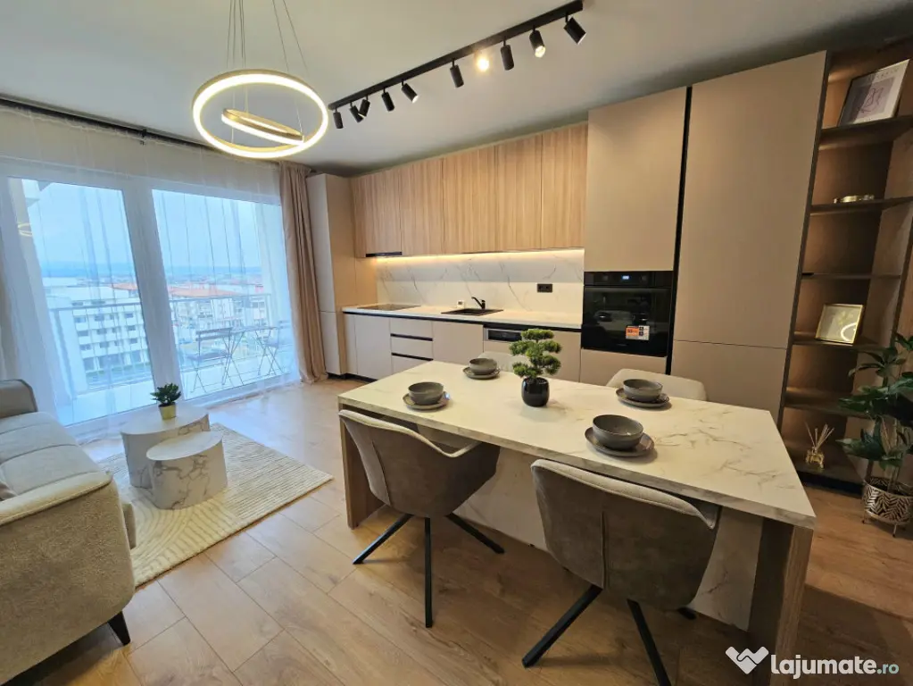 Vand apartament 2 camere 53mp+terasa 5,4mp zona Eroilor - Floresti (Cluj)