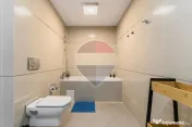 Două apartamente într-o singură proprietate | 189 mp |...