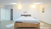 Două apartamente într-o singură proprietate | 189 mp |... 