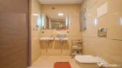 Două apartamente într-o singură proprietate | 189 mp |... 