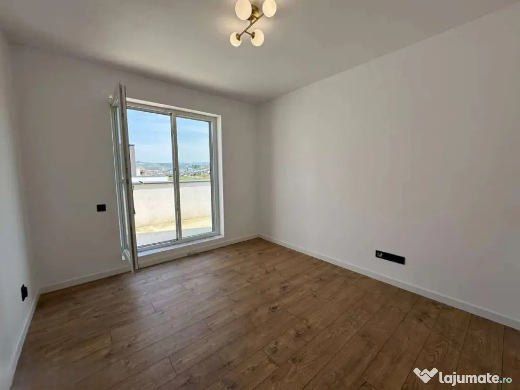 Apartament de vanzare DECOMANDAT 2 camere, 52mp zona Terra - Floresti (Cluj)