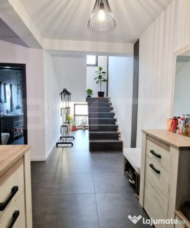 Duplex modern cu 4 camere, 150 mp utili, priveliste superba, - Cluj-Napoca (Cluj)