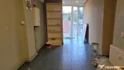 Inchiriez spatiu comercial in Deva, zona Bld Decebal colt cu I. Maniu 