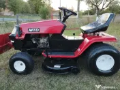 Tractoras taiat iarba, cu lama de zapada MTD 