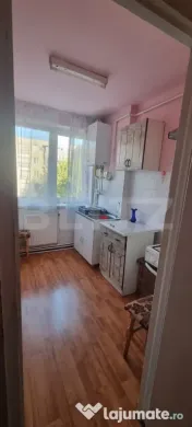 Apartament cu 2 camere 