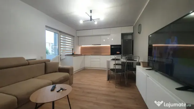 Apartament de vanzare DECOMANDAT ,3 camere 52 mp , zona INTR - Cluj-Napoca (Cluj)