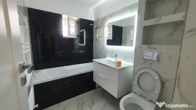 Apartament de vanzare DECOMANDAT ,3 camere 52 mp , zona INTR - Cluj-Napoca (Cluj)