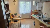 Vand apartament 4 camere cu GARAJ in Deva, zona Dorobanti, etaj 2,