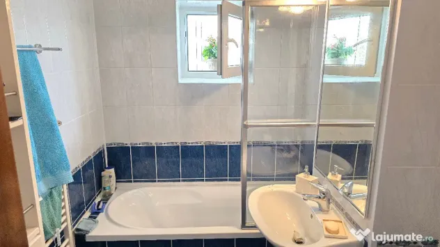 Vand apartament 4 camere cu GARAJ in Deva, zona Dorobanti, etaj 2, - Deva (Hunedoara)