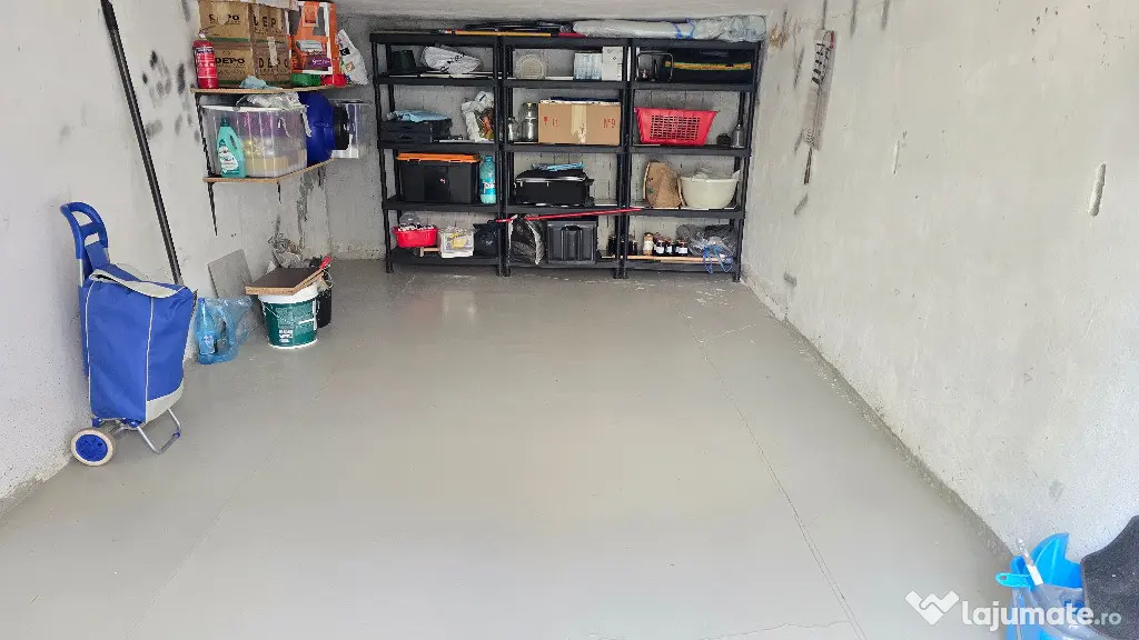 Vand apartament 4 camere cu GARAJ in Deva, zona Dorobanti, etaj 2, - Deva (Hunedoara)