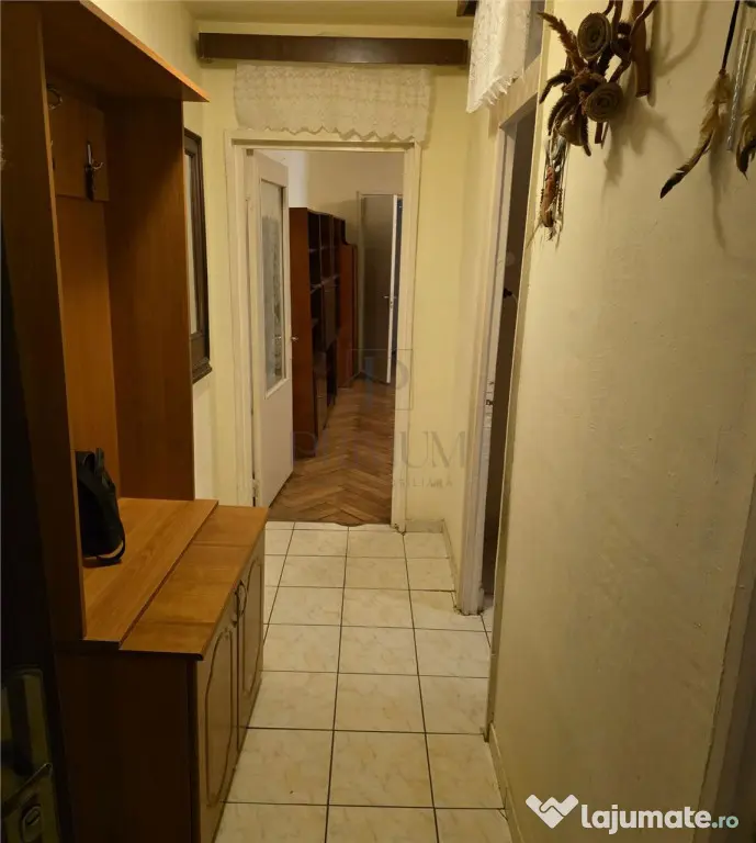 Girocului - 2 Camere - Etaj 2 - Bloc izolat - Centrala propr - Timisoara (Timis)